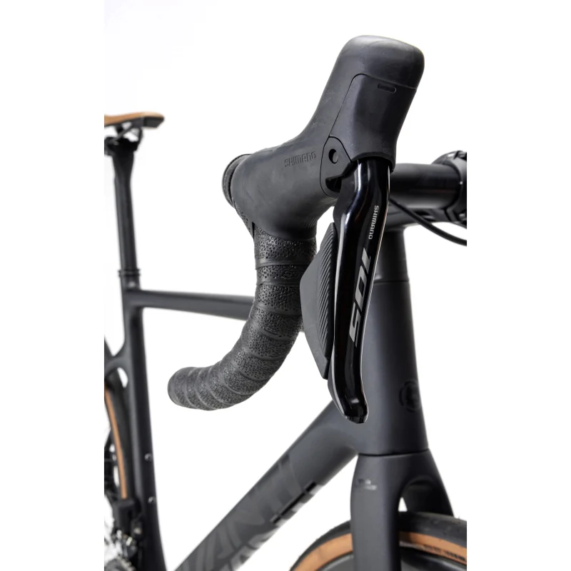 Avanti Giro ER-C Di2 2025 - Image 5