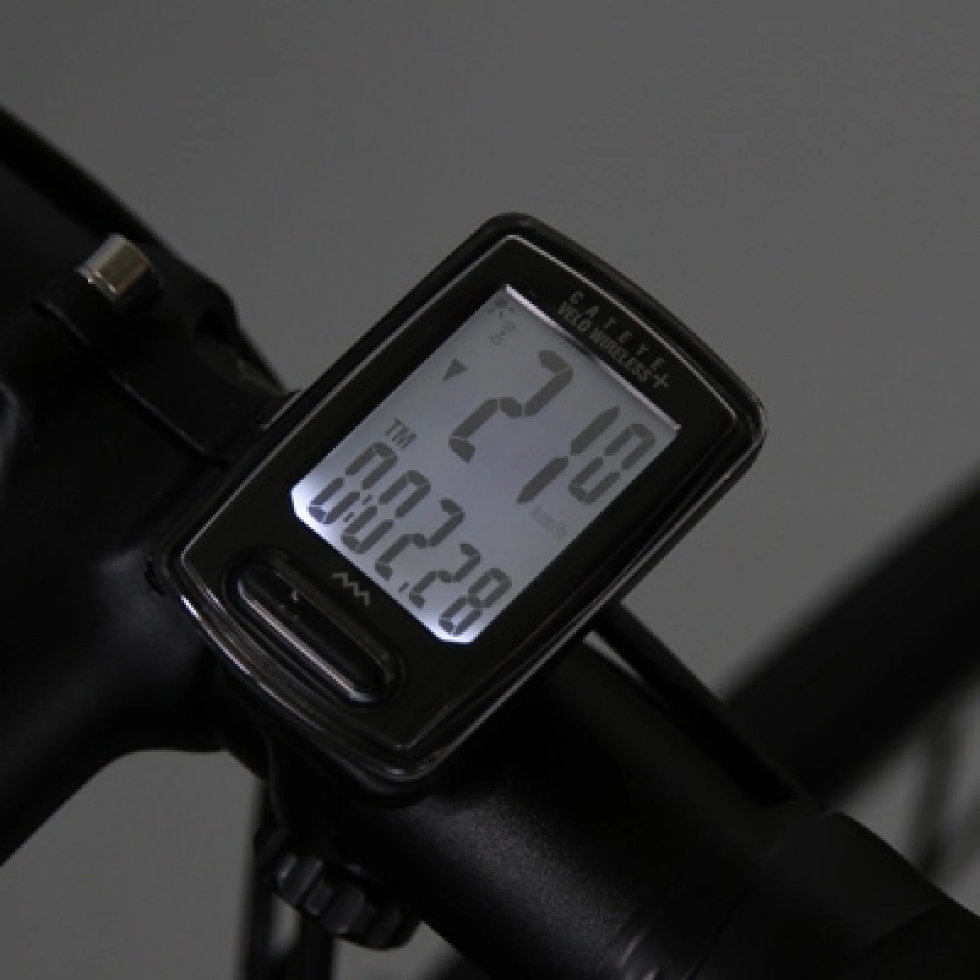 CatEye Velo-Wireless+ Computer - Image 3