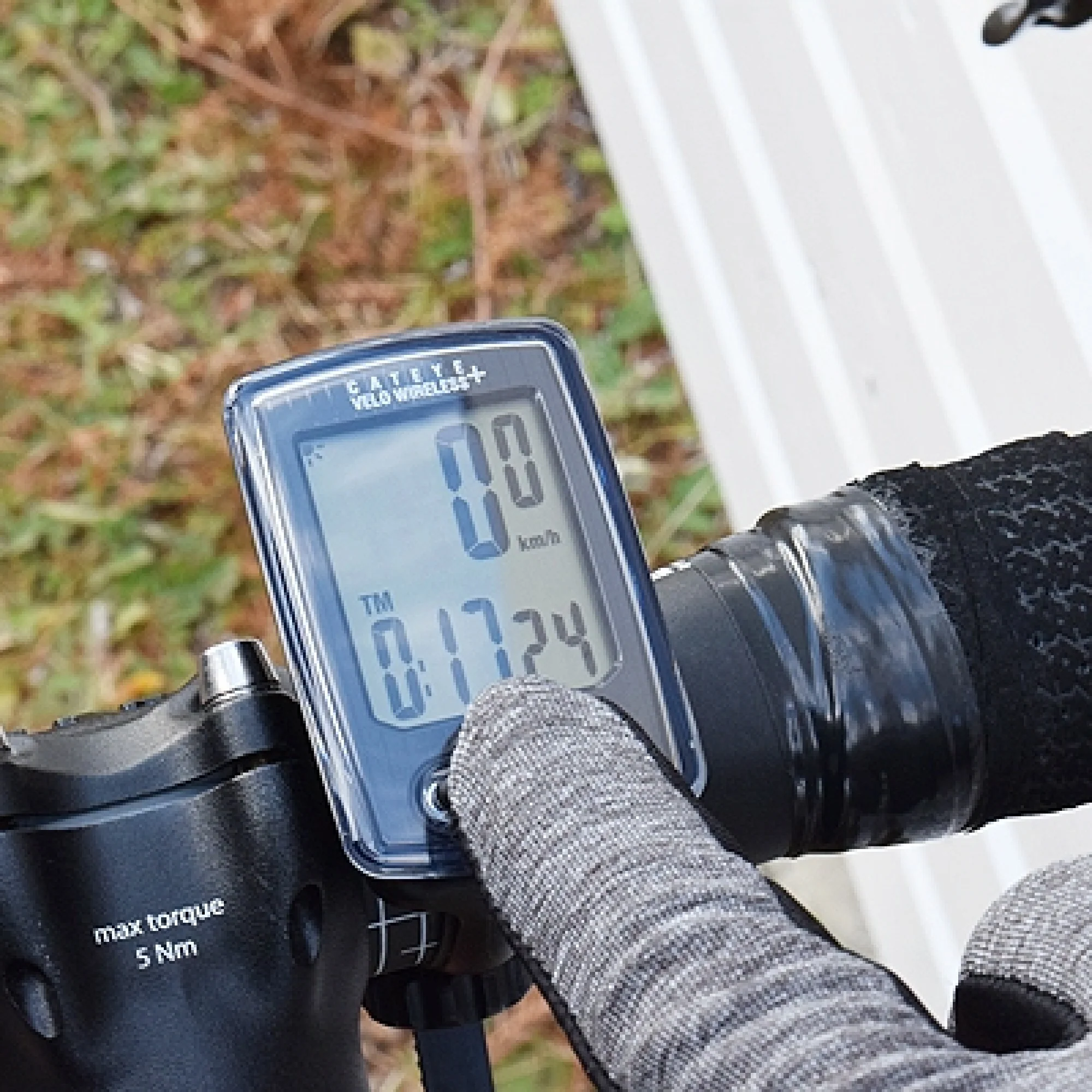 CatEye Velo-Wireless+ Computer - Image 4