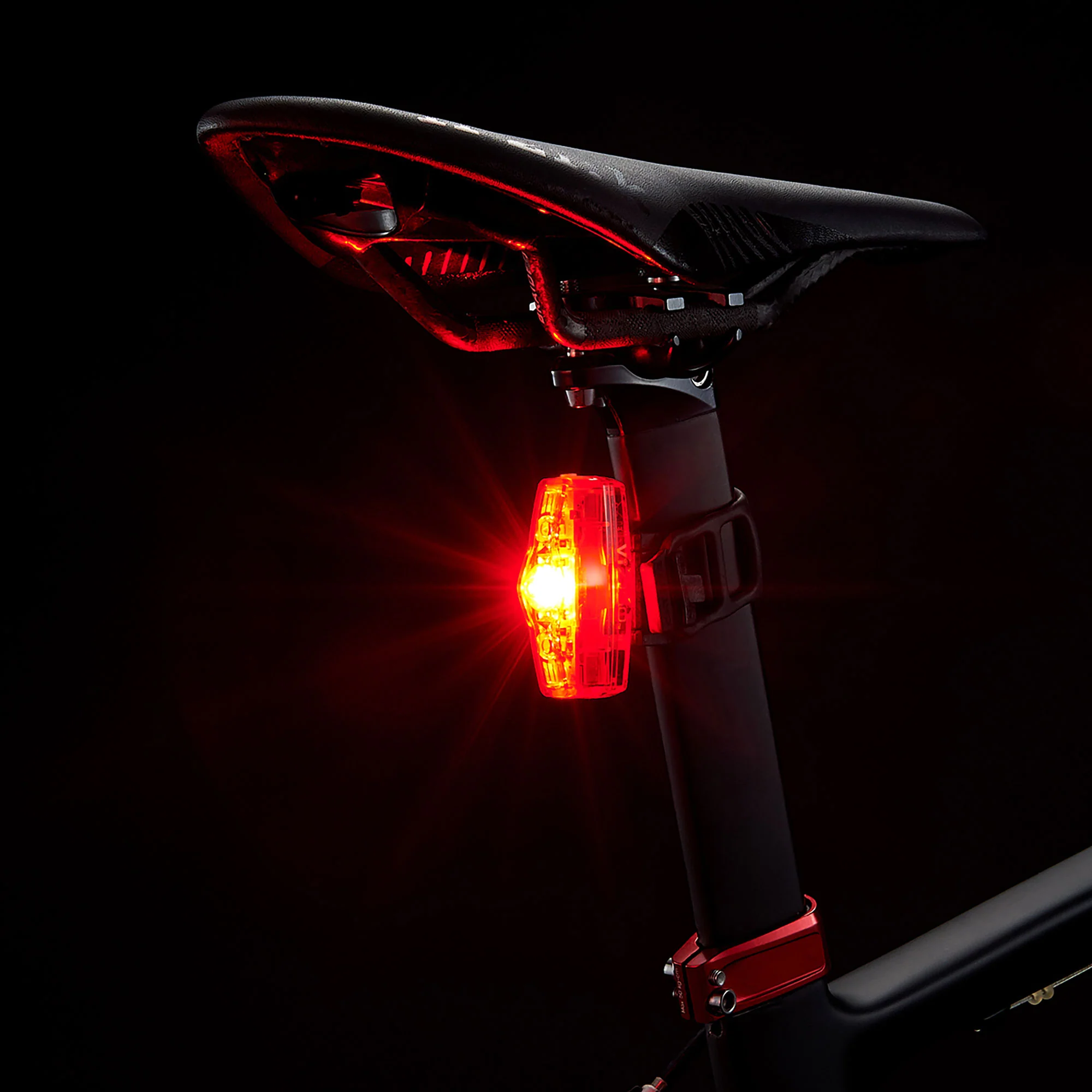 Cateye ViZ 150 Rear Light - Image 5