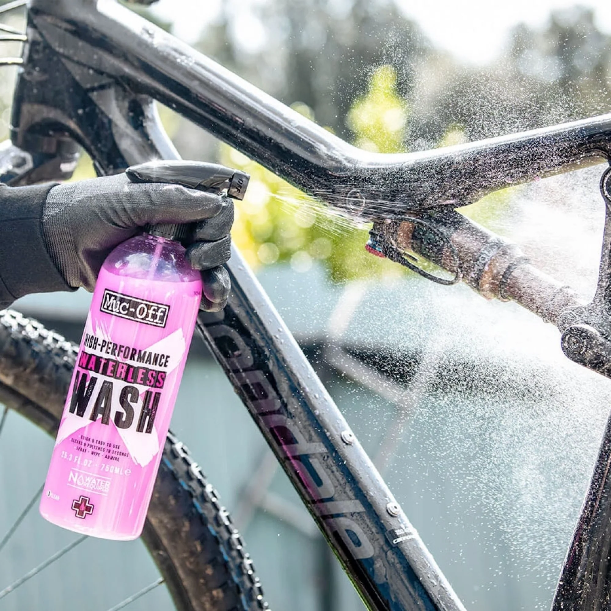 Muc-Off High Performance Waterless Wash 750ml - Image 3