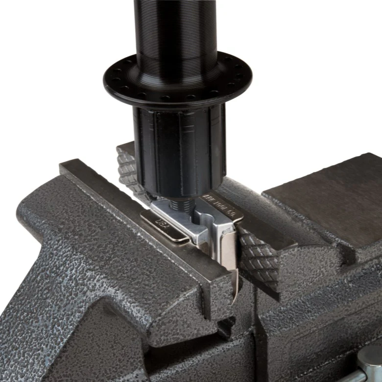 Park Tool Axle Vise (AV-1) - Image 4