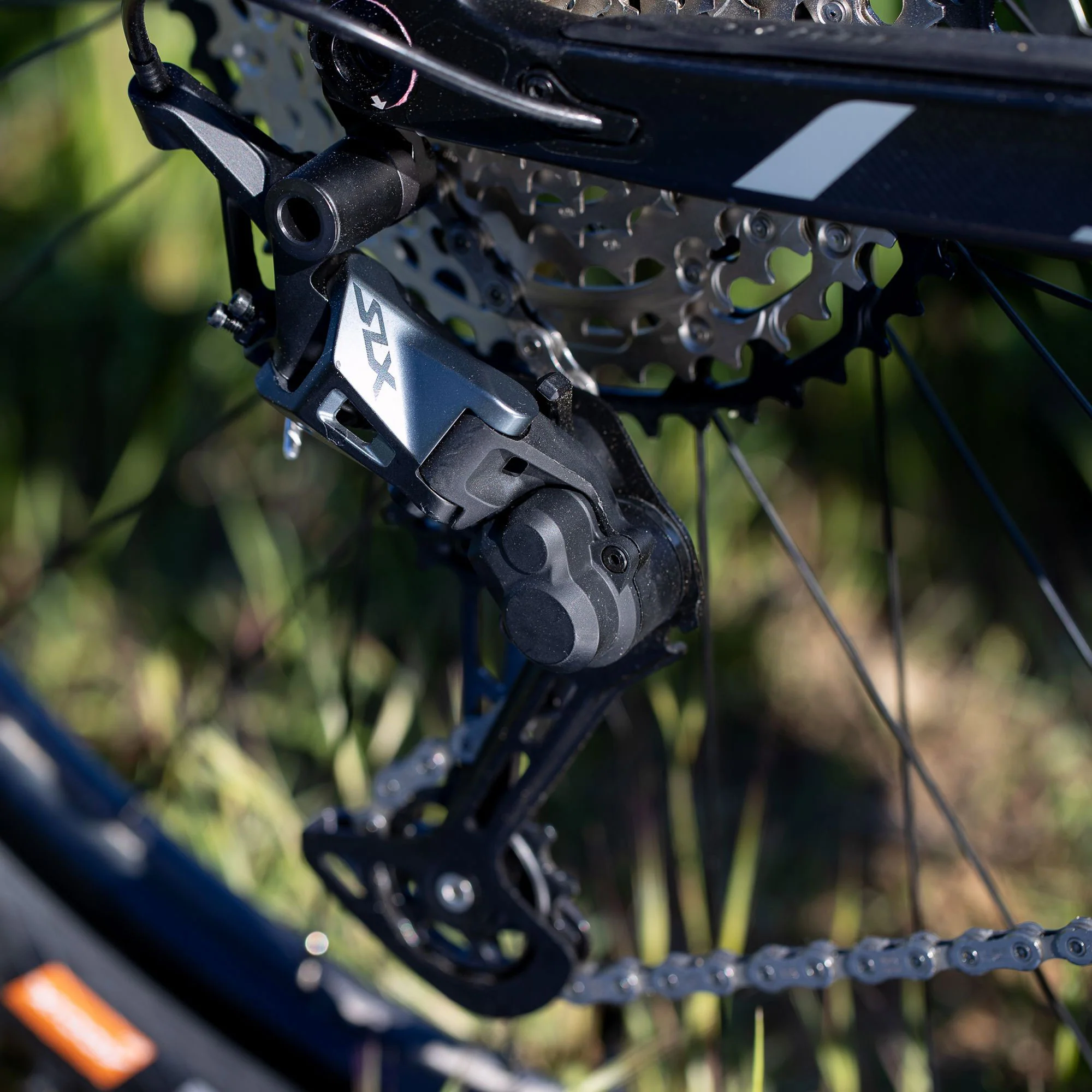 Shimano SLX RD-M7100 Shadow+ Long Cage 12 Speed Rear Derailleur - Image 2