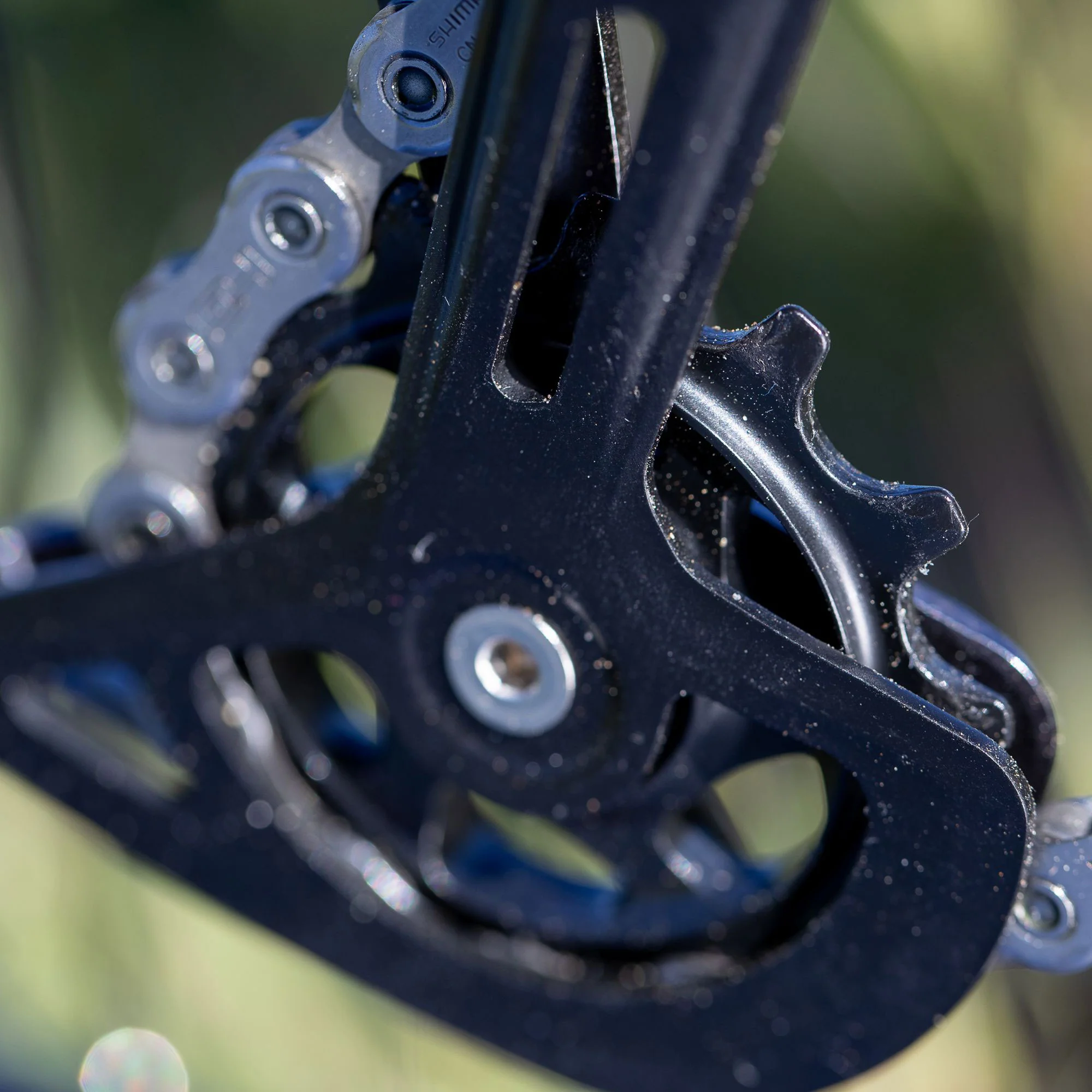 Shimano SLX RD-M7100 Shadow+ Long Cage 12 Speed Rear Derailleur - Image 3